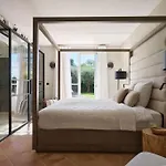 Cannes, Splendide Dans Un Domaine Prive *