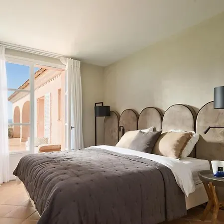 Cannes, Splendide Dans Un Domaine Prive Λε Κανέ