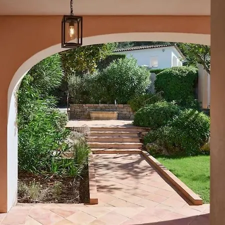 Cannes, Splendide Dans Un Domaine Prive * Λε Κανέ