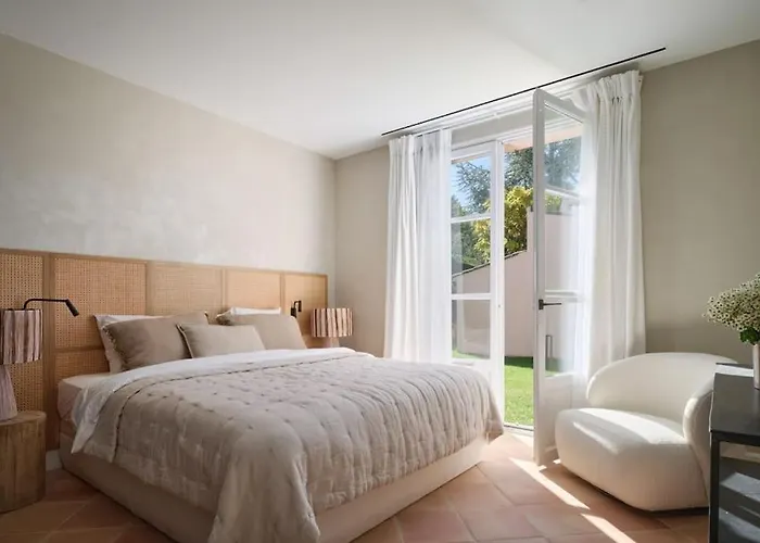فيلة Cannes, Splendide Dans Un Domaine Prive