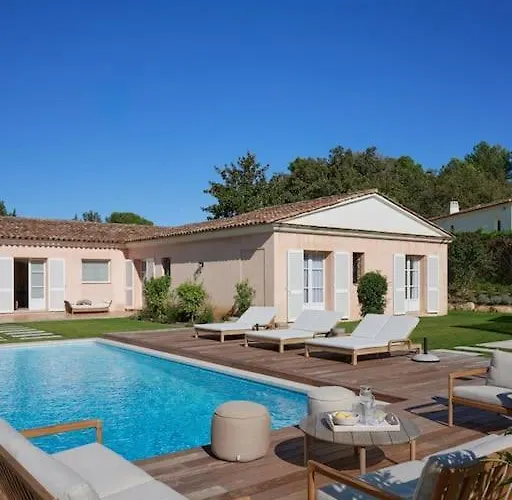 Cannes, Splendide Dans Un Domaine Prive لو كانيت